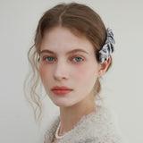 フラッフィーヘアピン