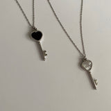 オニキスハートキーネックレス/uy Onyx heart key necklace