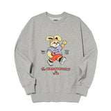 WITTY BUNNY RUGBY PLAYER GRAPHIC SWEATSHIRT [MELANGE GRAY]