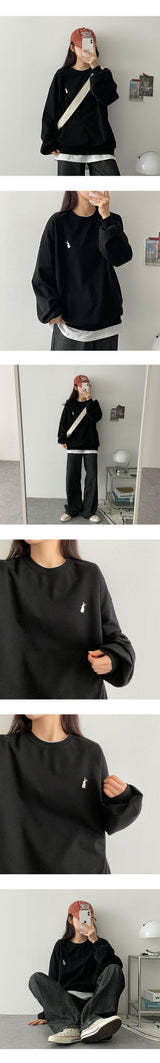 刺繍ラビットスウェットシャツ / Embroidered rabbit sweatshirt