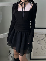 バレエコアUネックリボンチョーカースリムTシャツ / Ballet Core U-neck Ribbon Choker Slim T-shirt