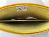 Little Dino's laptop pouch (6628894113910)