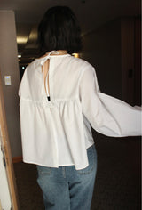 two-way ribbon puff blouse