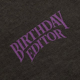 エディターTシャツ / TOM'S EDITOR DARK GREY