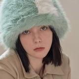 VA Square Longlabel Twotone Eco Fur Bucket Hat / Green