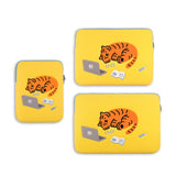 SLEEPY TIGER LAPTOP/TABLET POUCH (6538466558070)