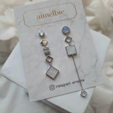 モダンパステルブルーシークピアス / Modern Pastel Blue Chic Piercing