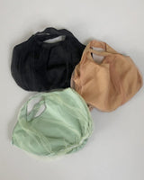 ライカーシースループリーツシルキーバケットトートバッグ / Liker See-Through Pleated Silky Bucket Tote Bag