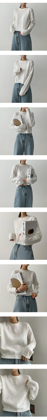ビーズハーフクロップドラウンドニットウェア / Beads Half Cropped Round Knitwear