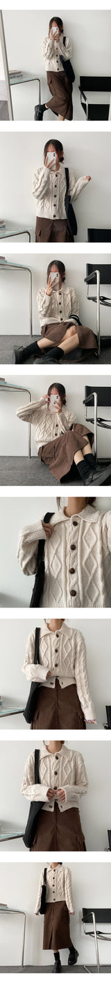 Wooden buttons Twisted collar knit cardigan