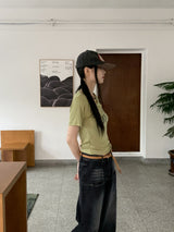 ビゼンY2Kレタリングスナップボタンリブクロップド半袖Tシャツ / Vizen Y2K Lettering Snap Button Ribbed Cropped Short-Sleeved T-Shirt