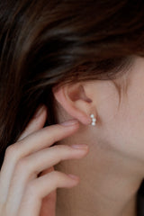 [14K] Line Pearl One-touch Earrings