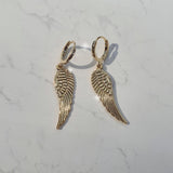 ウィングハギーズピアス / Gold Wing Huggies Piercing