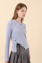 VネックスリットTシャツ