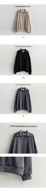 Rishi Boxy Ribbed Zip-Up Sweatshirt