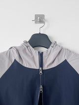 Stormy windbreaker