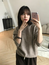 リリカルツイストニット