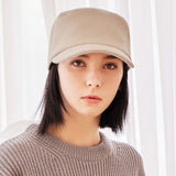 VA Square Stud Wool Bellboy Cap / Ivory