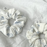 CAT SCRUNCHIE