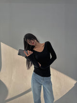 ナッピングVネックロングスリーブTシャツ