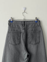 It's gray pants