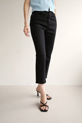 フラットクロップジーンズ / FLAT CROP JEANS / SLIM STRAIGHT PANTS