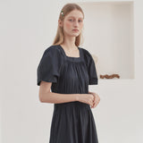[LINE] Smoke Banding Puff Dress (Black) (6696310964342)