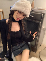 トゥイーティーマフラーニットトップス / Tweety muffler knit top