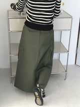 Lush back slit long skirt