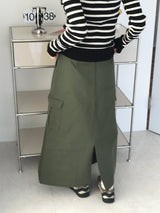 Lush back slit long skirt