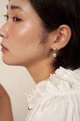 ハーフアンドボールピアス