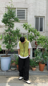 アウトポケットナイロンフードベスト / Out pocket nylon hood vest 4color