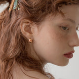 カラーポイントミニカーブピアス/Color point mini curve 'gold' earring (4colors)