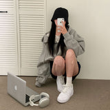 エンブロイダリー２wayフーディジップアップ