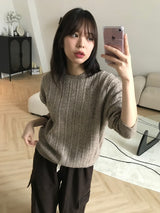 リリカルツイストニット