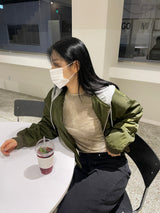 レオン ストレート ブラック ジーンズ