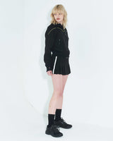 プリーツロゴテープミニスカート / Pleated Logo-Tape Mini Skirt _ Black