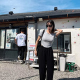 ファユーネックTシャツ