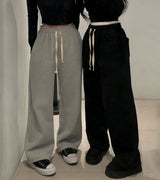 [BELLIDE MADE] Mushroom Wool Napping Wide Pocket Sweat Pants