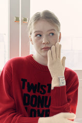 CHERRY HOLIDAY KNIT FINGER HOLE GLOVES [BEIGE]