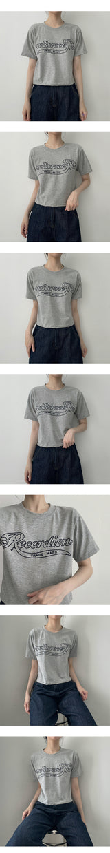 レッコクロップド半袖Tシャツ / Lecco Cropped Short-Sleeved Tee