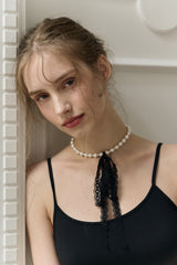 [Pre-order] Dahlia Pearl Necklace (Production takes 3-7 days)