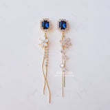 Diamond Petals Piercing - Navy (fromis_9 Nakyung Piercing)