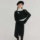 ツーボタンスリットロングスカート / TWO-TUCK BUTTON SLIT LONG SKIRT (Black)