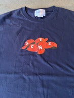キャップロゴロングスリーブTシャツ