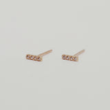 14Kゴールドキュービックバーミニピアス/14K gold cubic bar mini earring (silicone clutch)