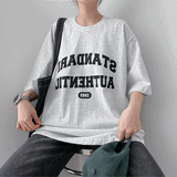 テクスチャーレタリングショートスリーブTシャツ/ Texture lettering short-sleeved T-shirt