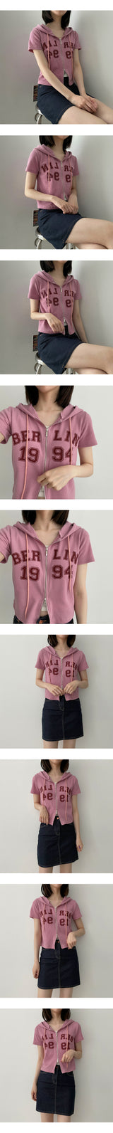 ジープツーウェイショートスリーブクロップドフードジップアップ / Jeep Two-Way Short-Sleeved Cropped Hooded Zip-Up
