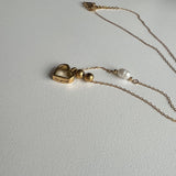 レタリングハートフレッシュウォーターパールボールゲストネックレス / loys Lettering Heart Fresh Water Pearl Ball Guest Necklace
