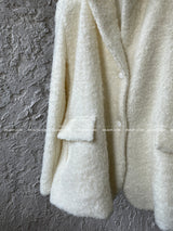 Soft and overfit blazer jacket